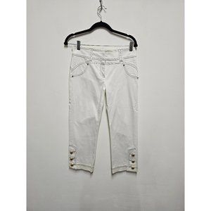 CACHÉ White Novel Capris Gold Button Size 2